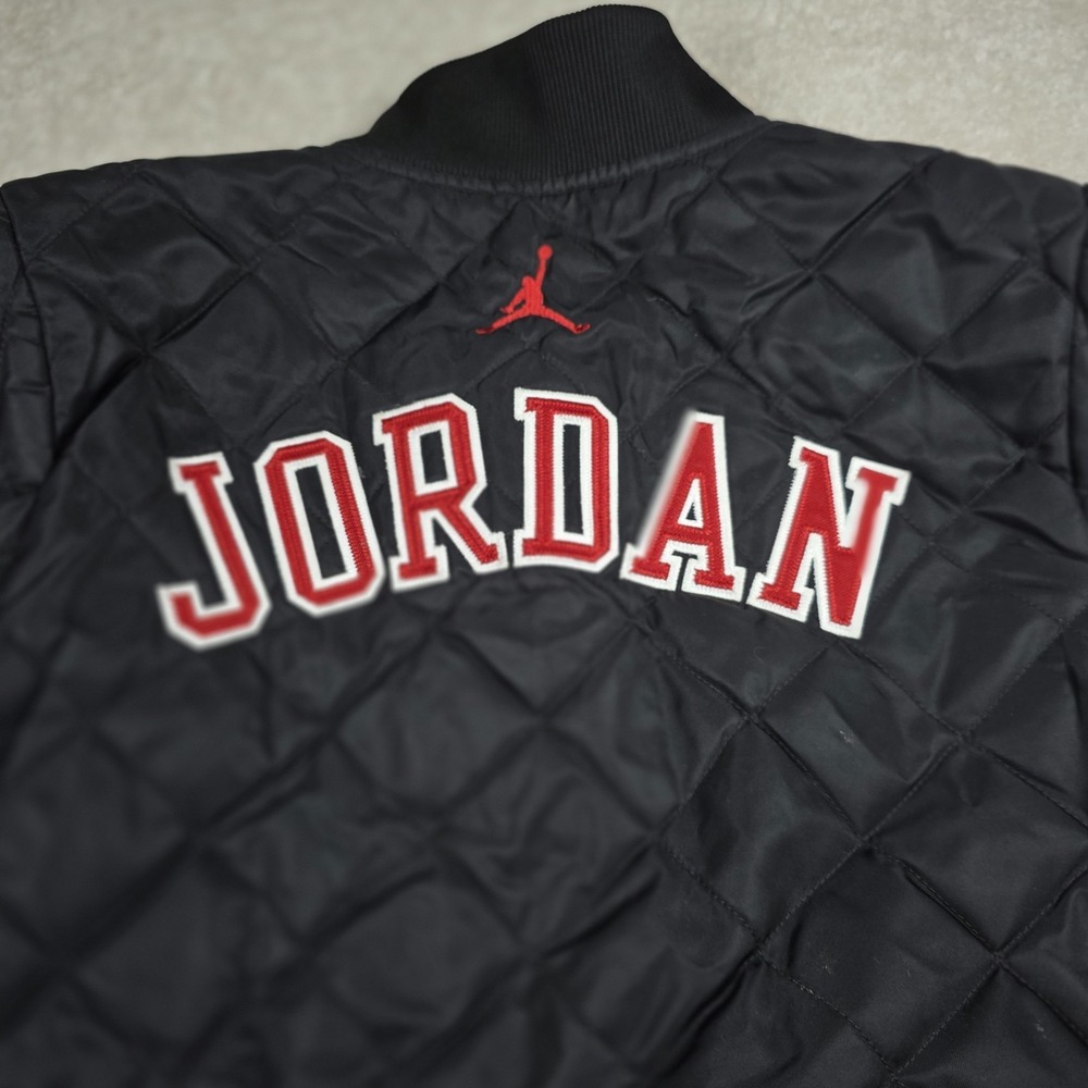 Jordan Jacket Boys L Black Quilted Full-Zip Jumpman Logo Long Sleeve Youth